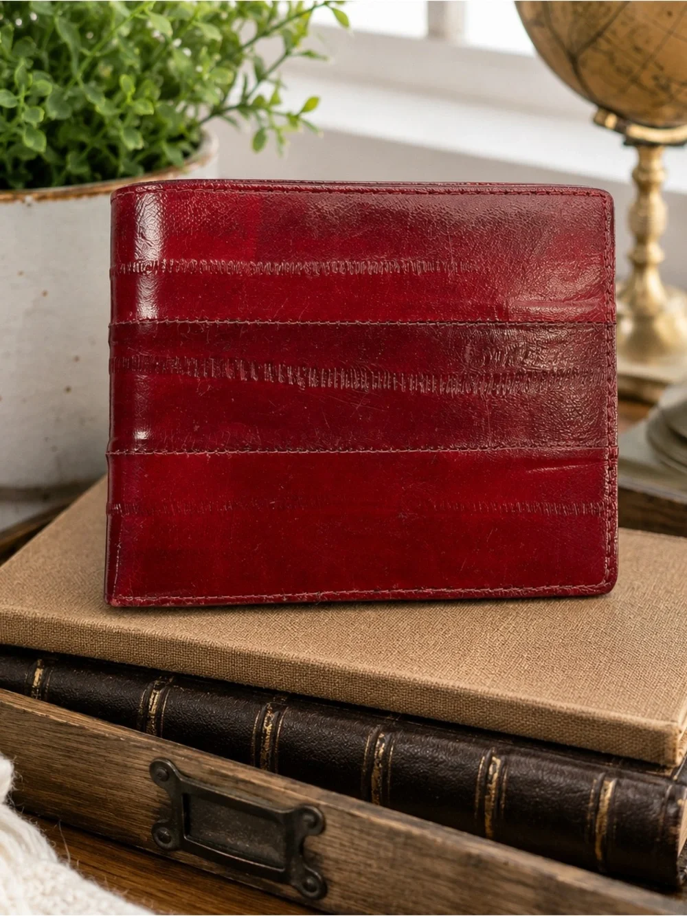 Vintage  Burgundy Leather Bifold Card Holder